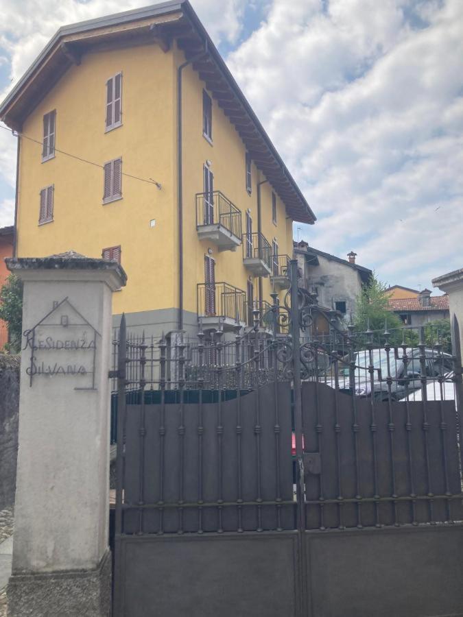 Residenza Silvana Apt A Cielo On The Ground Floor With Parking Verbania Ngoại thất bức ảnh